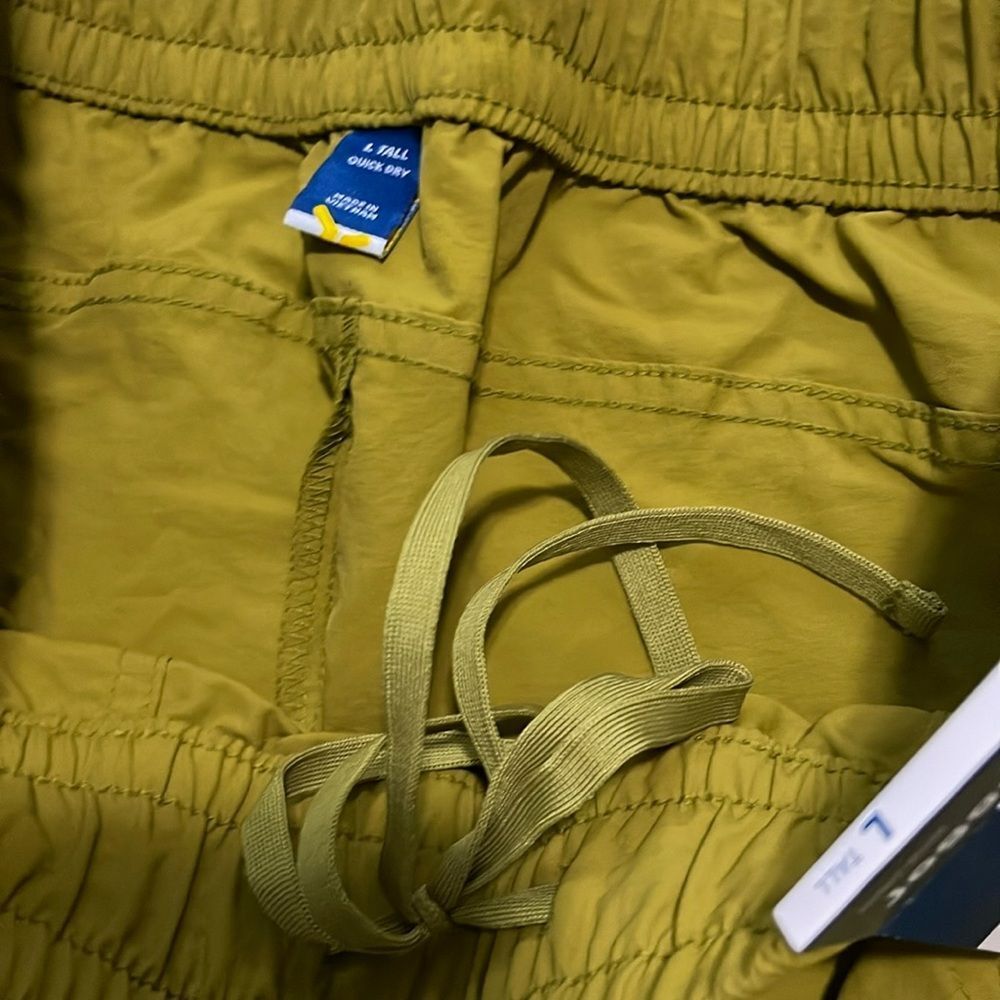 NWT- Old Navy  L tall. High Waist Ankle Zip Cargo Jogger - Picture 8 of 11